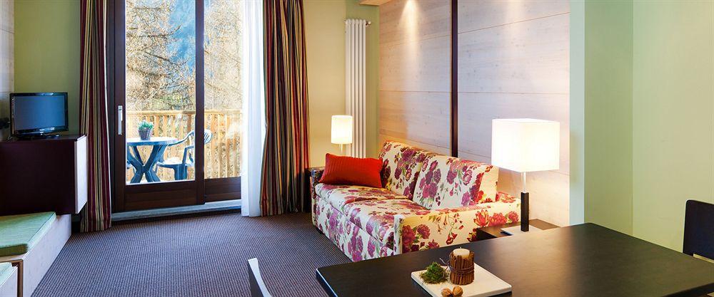 Hotel Sansicario Majestic Cesana Torinese Exterior photo