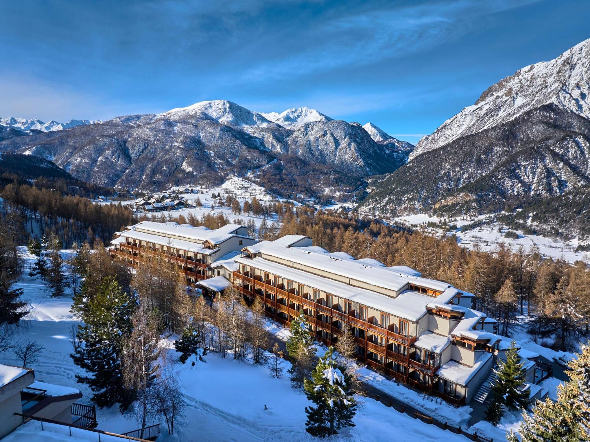 Hotel Sansicario Majestic Cesana Torinese Exterior photo